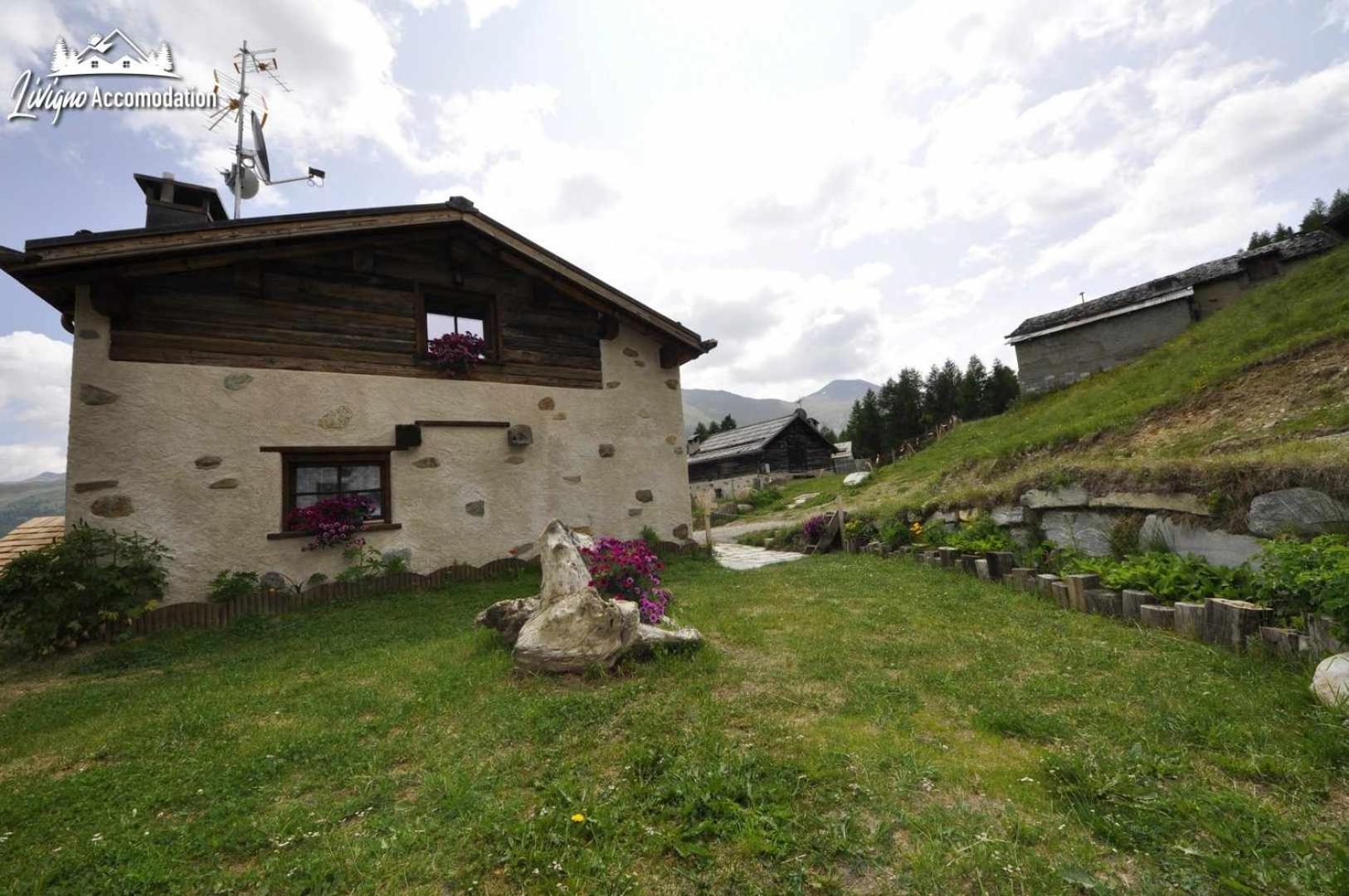 Mountain Chalet Scoiattolo By Livigno Accomodation Extérieur photo
